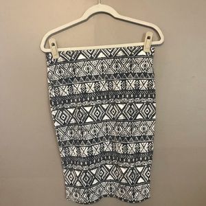 Patterned midi skirt